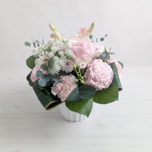 誕生日の花束・アレンジメント、サイズの選び方｜Sサイズでも想像以上だった話