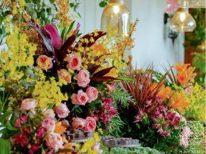 色で旅する、東南アジア5カ国の花贈り