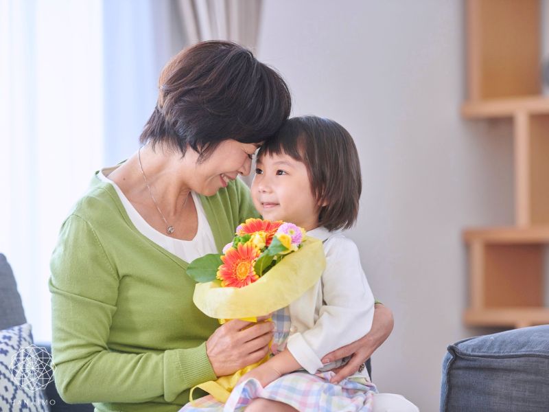 敬老の日の花|ご実家へ贈るときの選び方