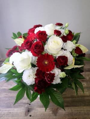 結婚お祝いに人気 おめでたい紅白 ことぶき アレンジメントms 紅白 ことぶき 花以想 はないも お花プレゼント 通販