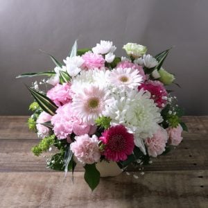 とても癒される素敵なお花が届き、実家の皆も喜んでおりました。