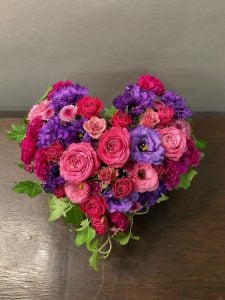 同梱物がお店に届いた際も連絡頂けたので、届いたかどうか不安になることなく、安心して配送日を迎えられました。