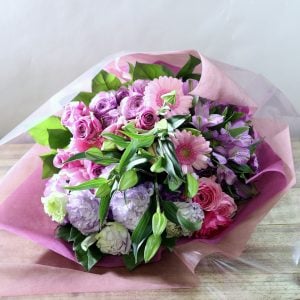 「大好きなラベンダー色がいっぱいでとっても綺麗」と写真と共に連絡が来ました。